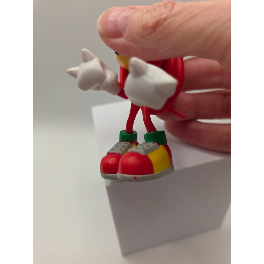Sonic Knuckles the Echidna 3" Action Figure Toy Kids Collectible SEGA / NN - Picture 5 of 7